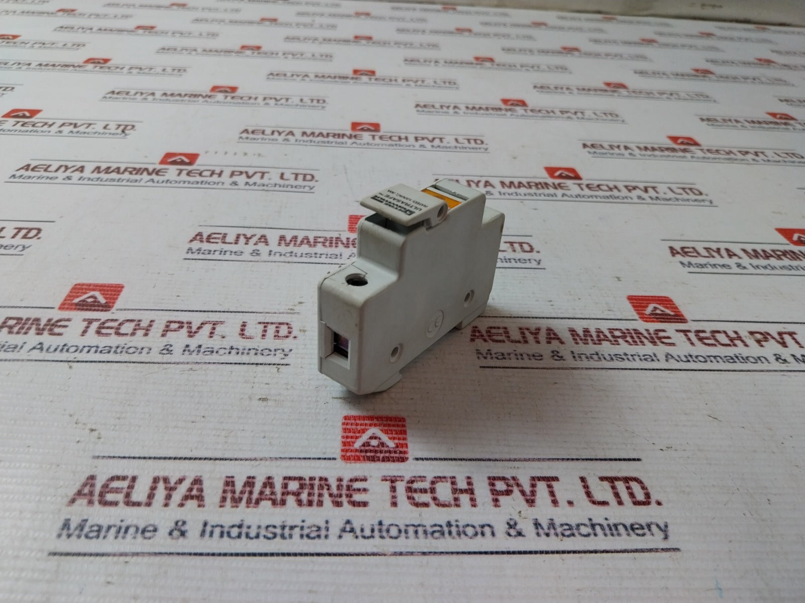 Ferraz Shawmut Usm1I-ac120 Fuse Holder 120Vac,30A