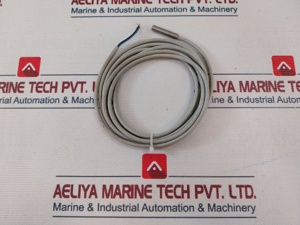 Festo 150390 Sien-m8B-po-k-l Proximity Sensor 1500Hz