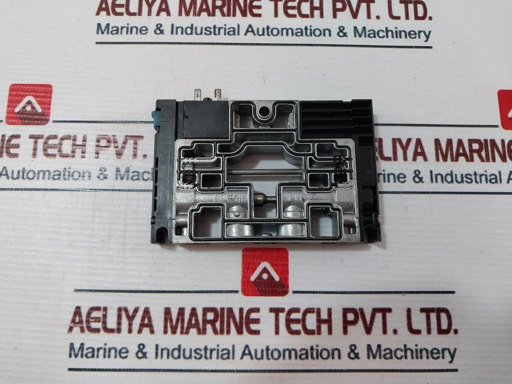 Festo 161 360 Solenoid Valve Mszc-3-21 Dc