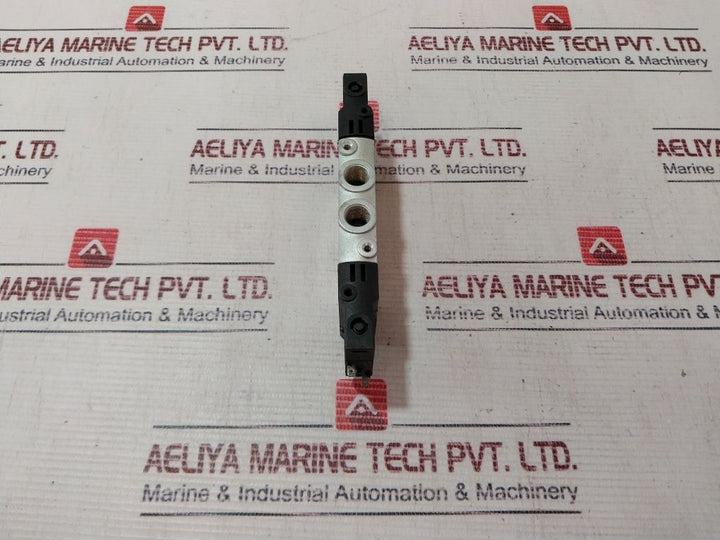 Festo 162206 Double Solenoid Valve Cpe14-m1H-5-j-1/8, L202