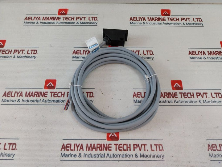 Festo Cpv10-ge-mp-8 Control Air Valve Terminal With Connection Cable