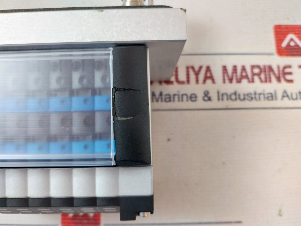 Festo Cpv10-vi Control Air Valve Terminal With Connection Cable Kmp3-25P-16-5