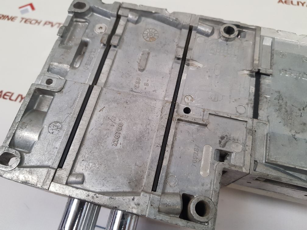 Festo Cpx-m-epl-ev,Cpx-ab-4-m12X2-5P-r-m3,Vabe-s6-1R-g12,Vabv-s4-1S-g14-2T2