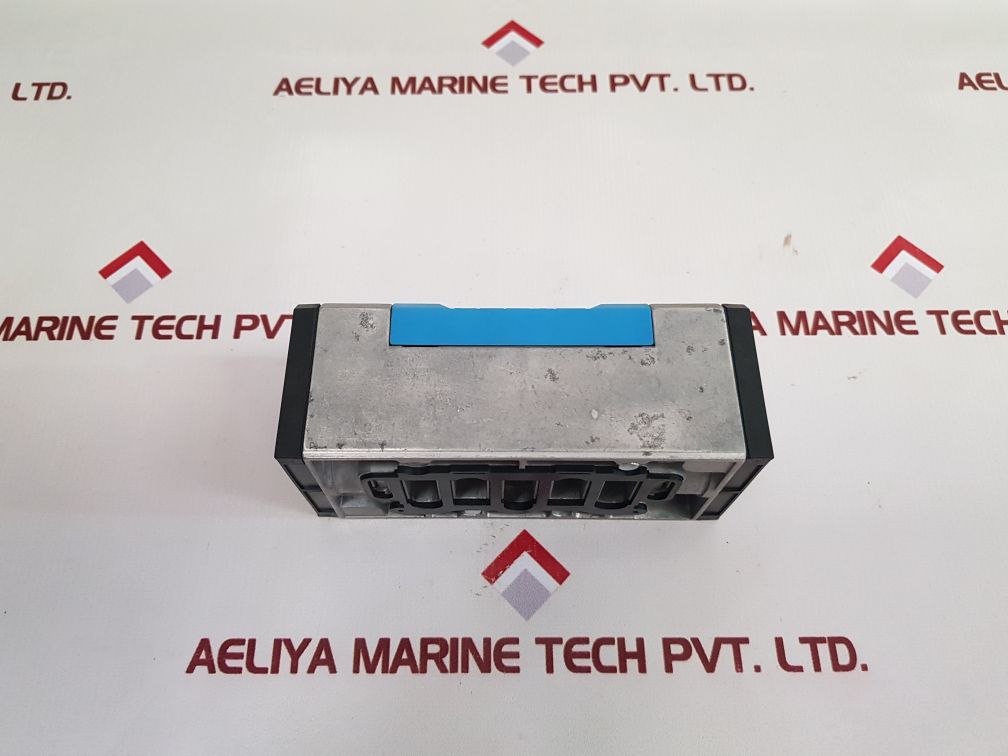 Festo J-5/2-d-3-c Pneumatic Valve