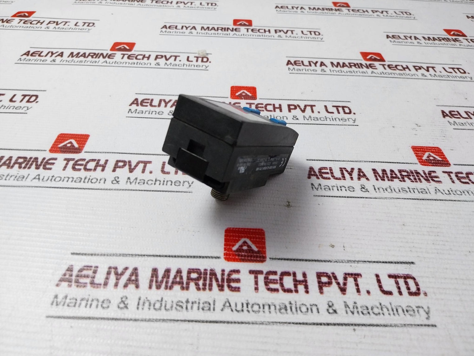 Festo Sde1-d10-g2-r18-c-p1-m8 Pressure Sensor Class 2