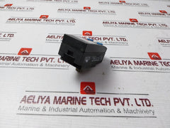 Festo Sde1-d10-g2-r18-c-p1-m8 Pressure Sensor Class 2