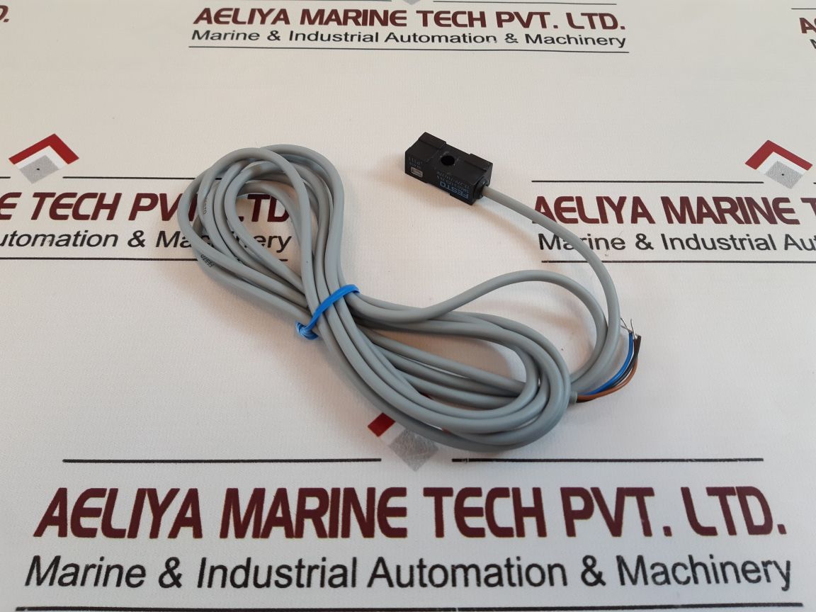 Festo Smeo-1-led-24 B Proximity Switch Sensor 