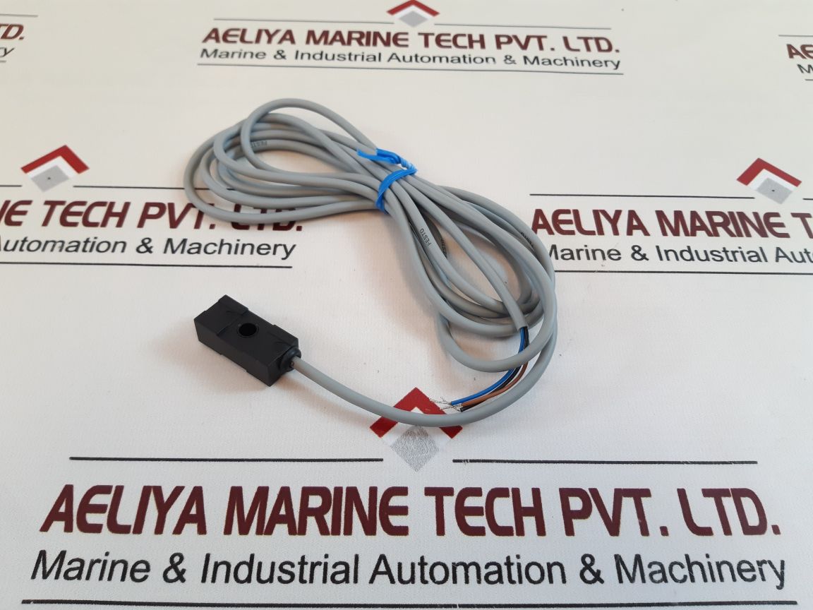 Festo Smeo-1-led-24 B Proximity Switch Sensor 