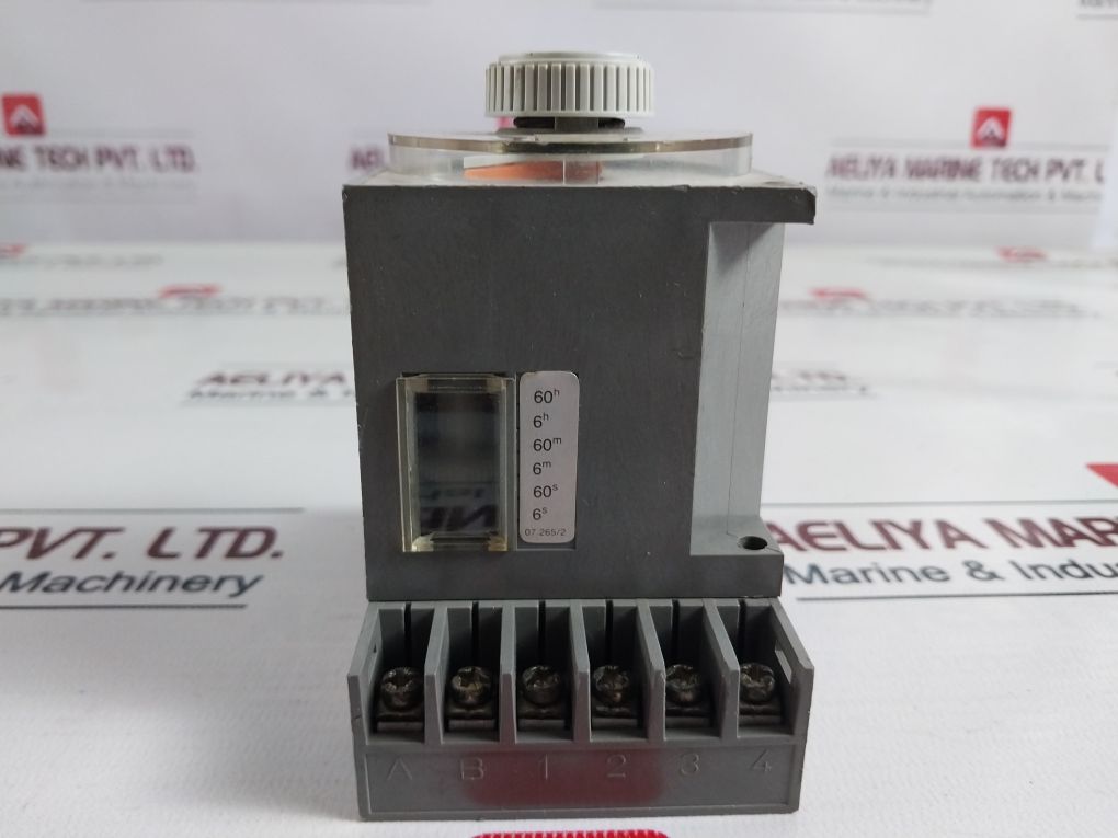 Fiber R12.4.26.09 Timer With Base