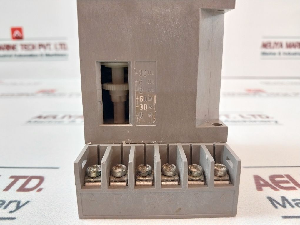 Fiber R12.4.26.09 Timer With Base 110V 50/60Hz