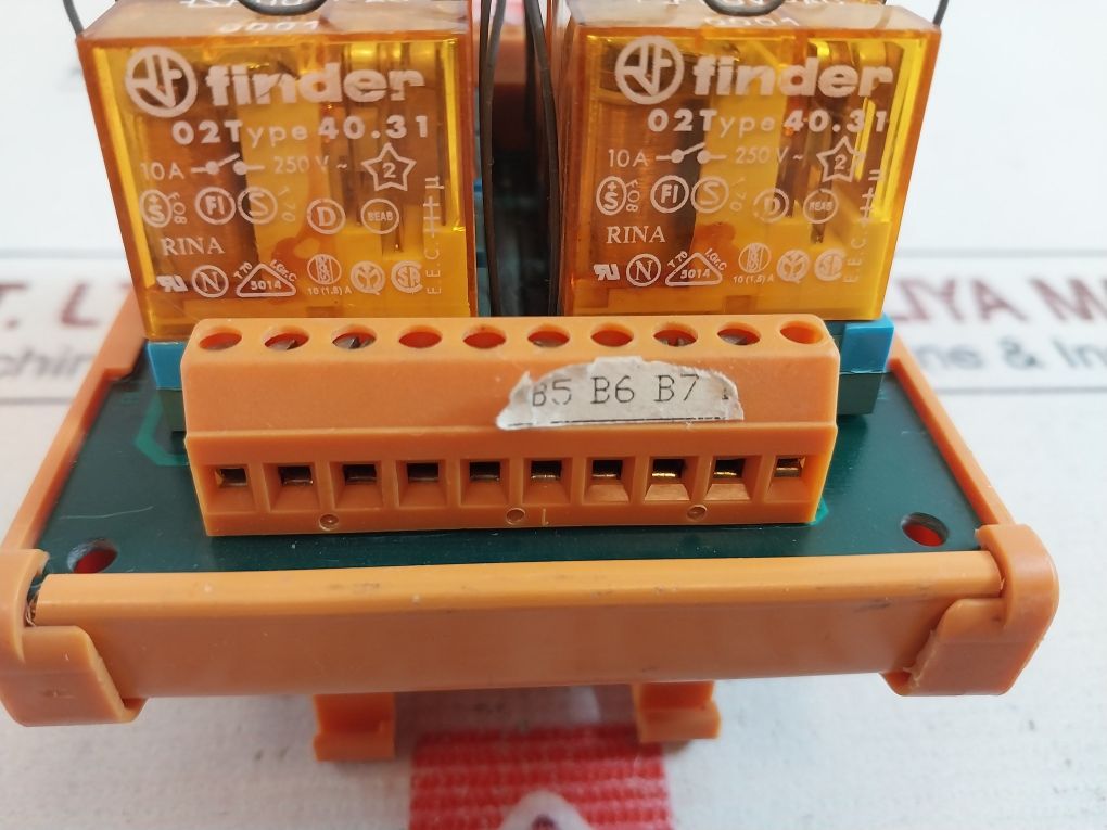 Finder 40.31 Relay