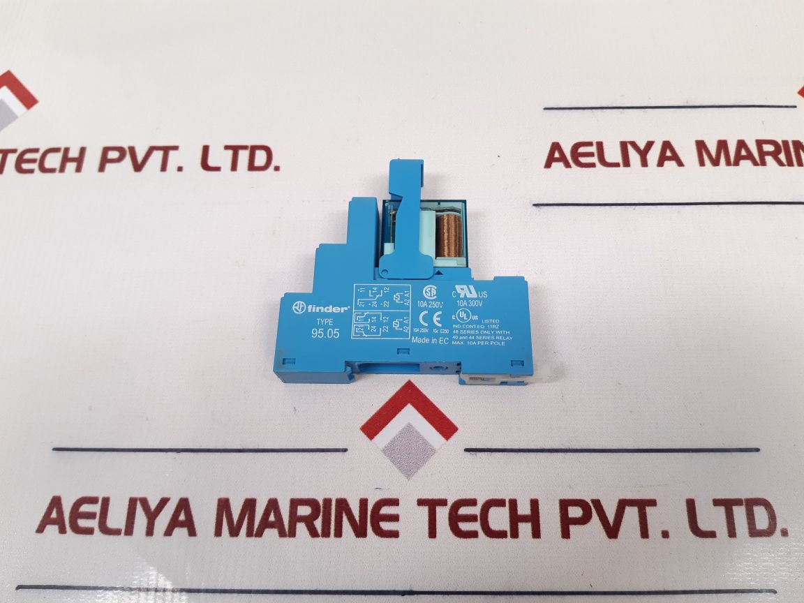 Finder 40.52 Relay Coil With 95.05 Base