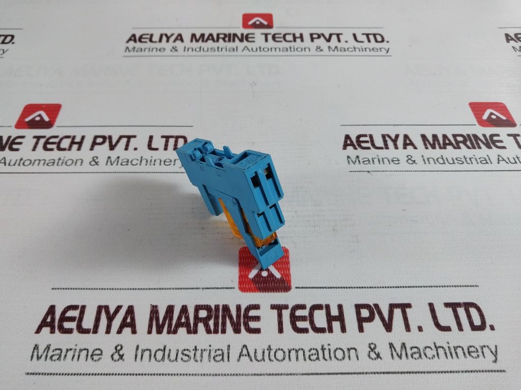 Finder 40.52 95.85.1 General Purpose Relay With Socket