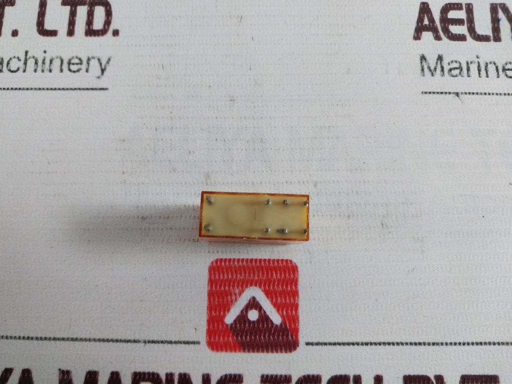 Finder 40.52 95.85.1 General Purpose Relay With Socket