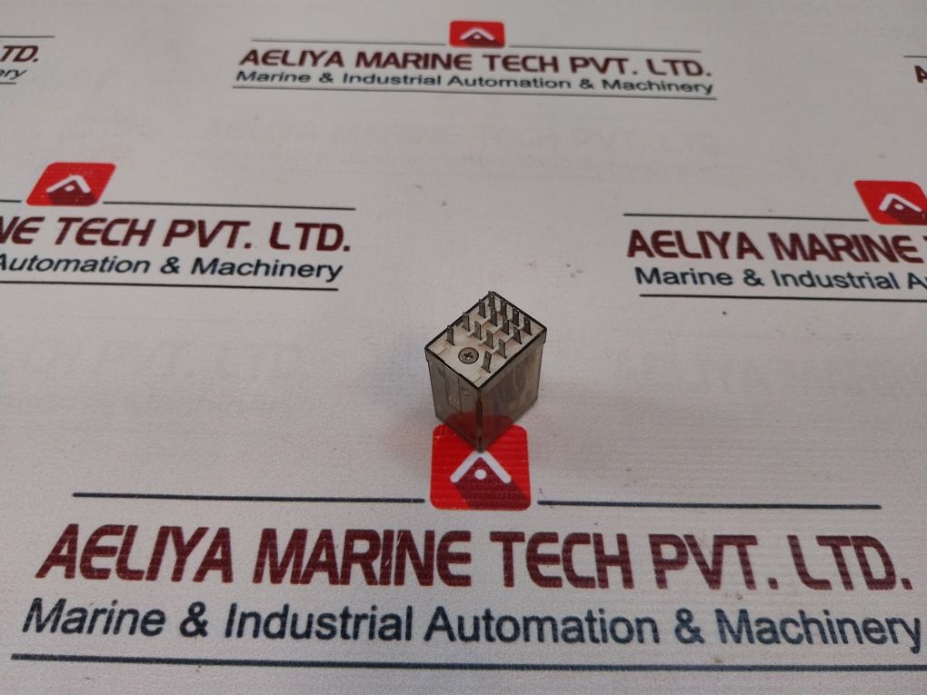 Finder 55.34.8.110.0040 Power Relay 7A 250V