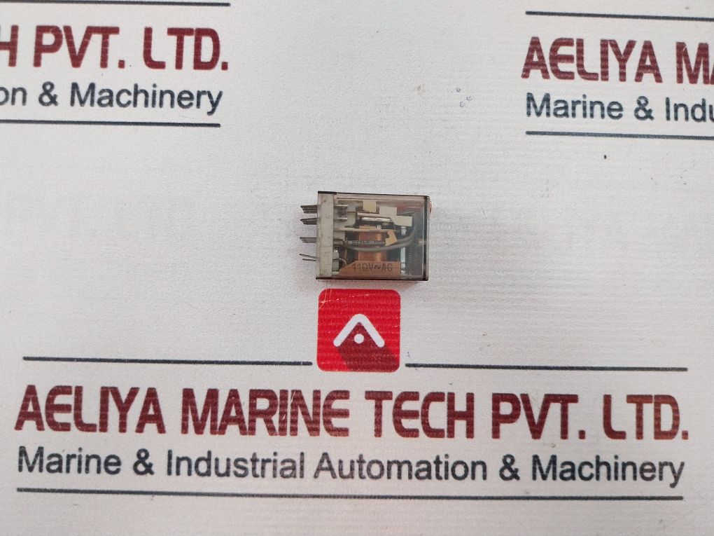 Finder 55.34.8.110.0040 Power Relay 7A 250V