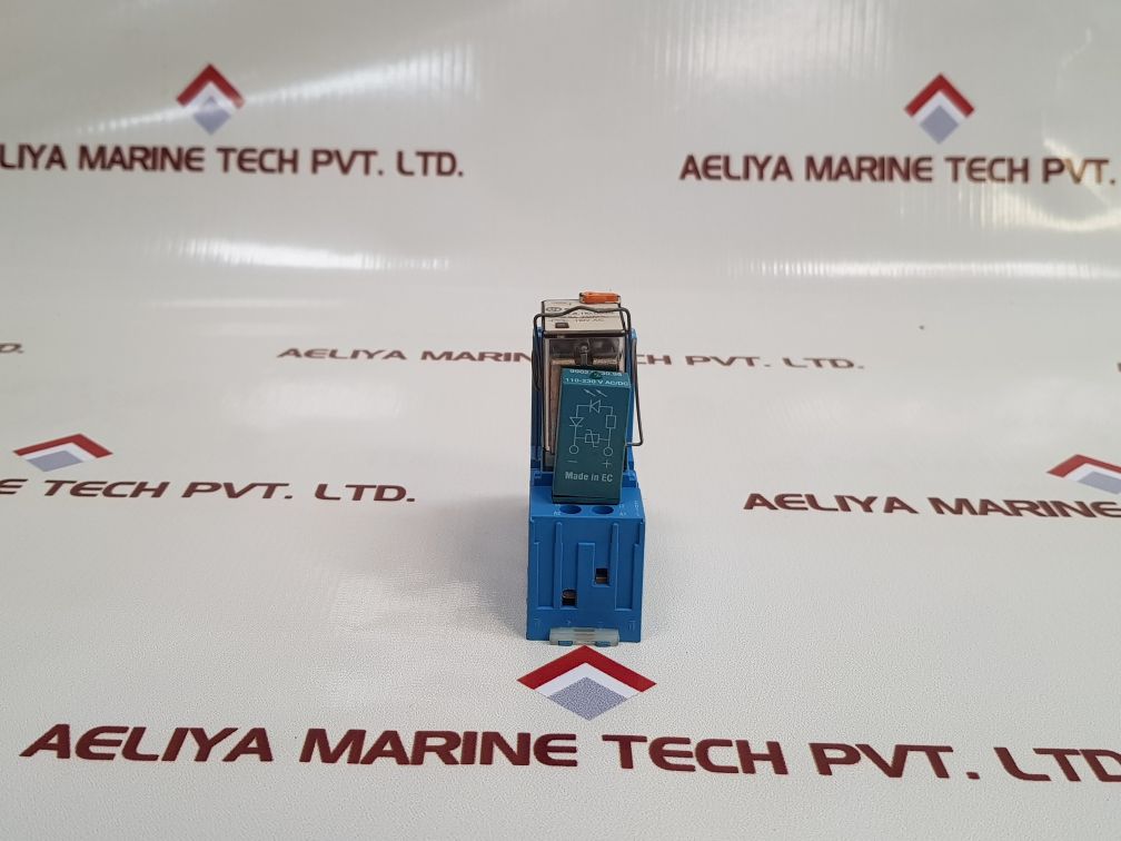 Finder 55.34.8.110.0040 Relay Coil With 94.04 Socket