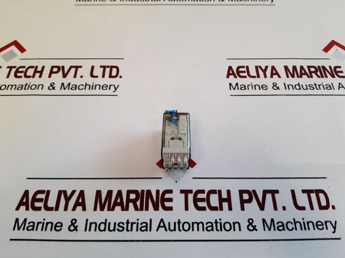 Finder 55.34.9.024.0074 Power Relay 7A -250V~