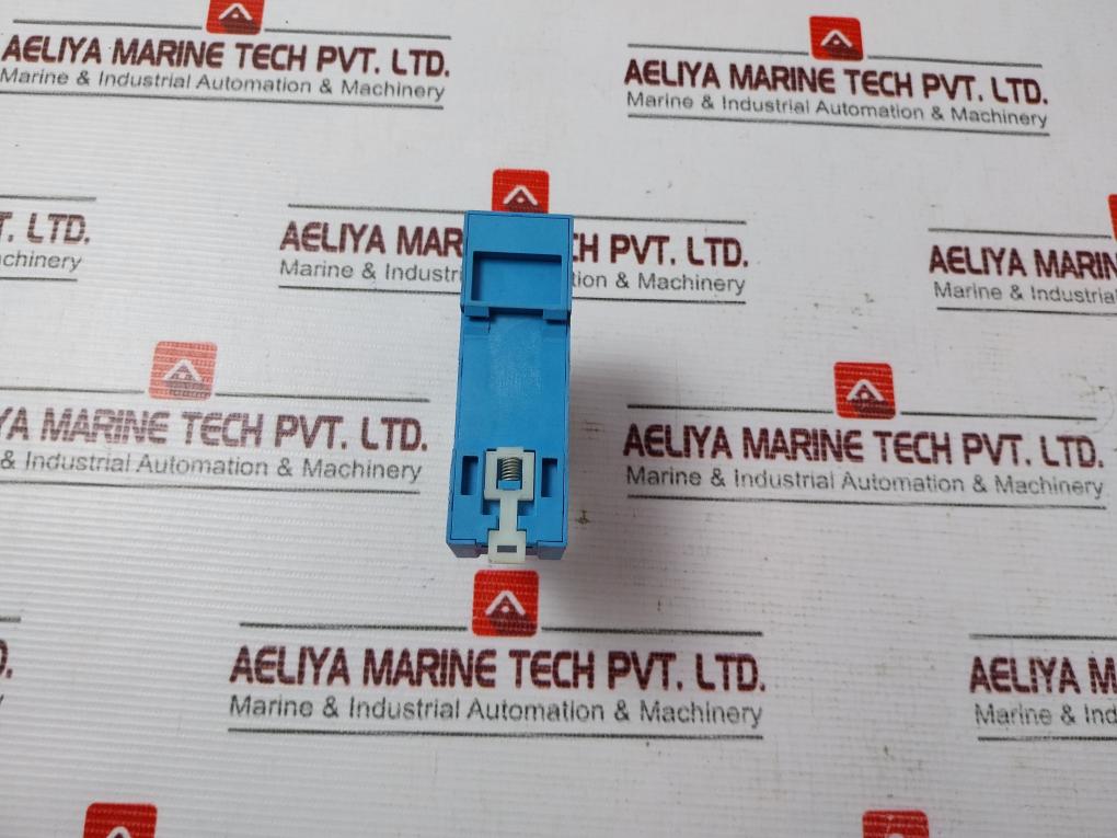 Finder 56.32.8.240.0054 Relay With 96.02 Socket 240Vac