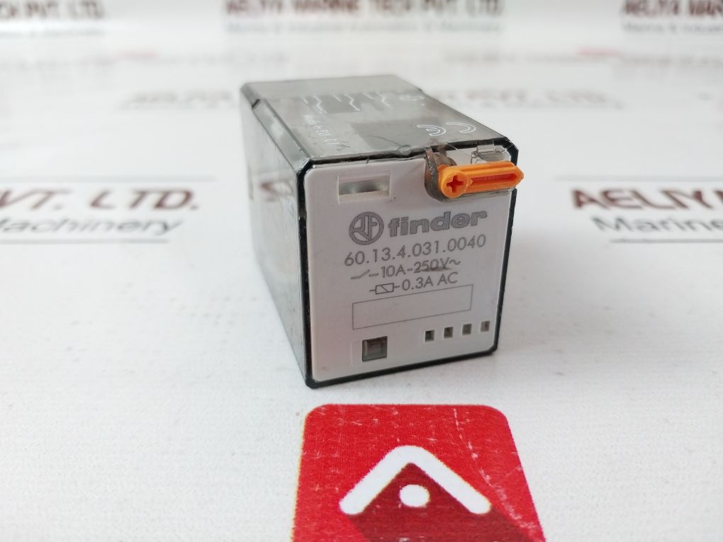 Finder 60.13.4.031.0040 Relay
