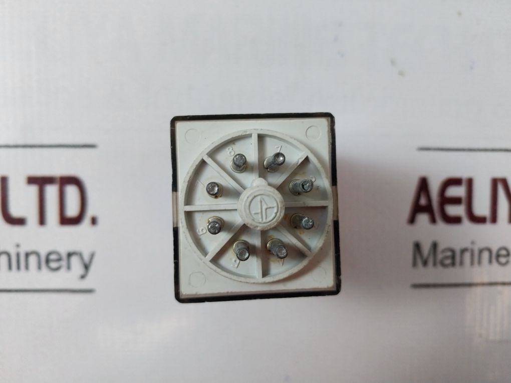 Finder 60.12 Relay 10A-250V~