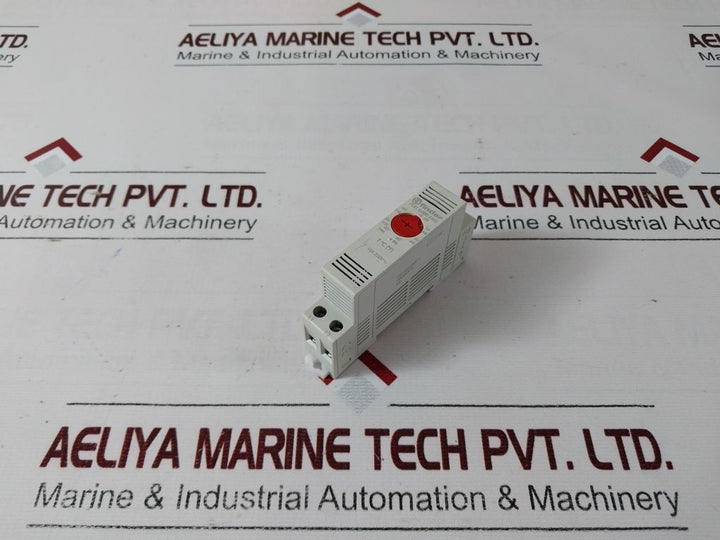 Finder 7T.81.0.000.2403 Industrial Thermostat Sensor