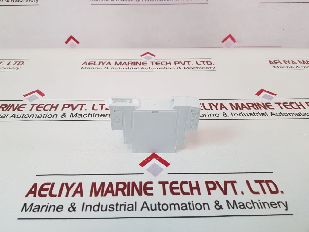 Finder 80.01.0.240.0000 Modular Timer Relay