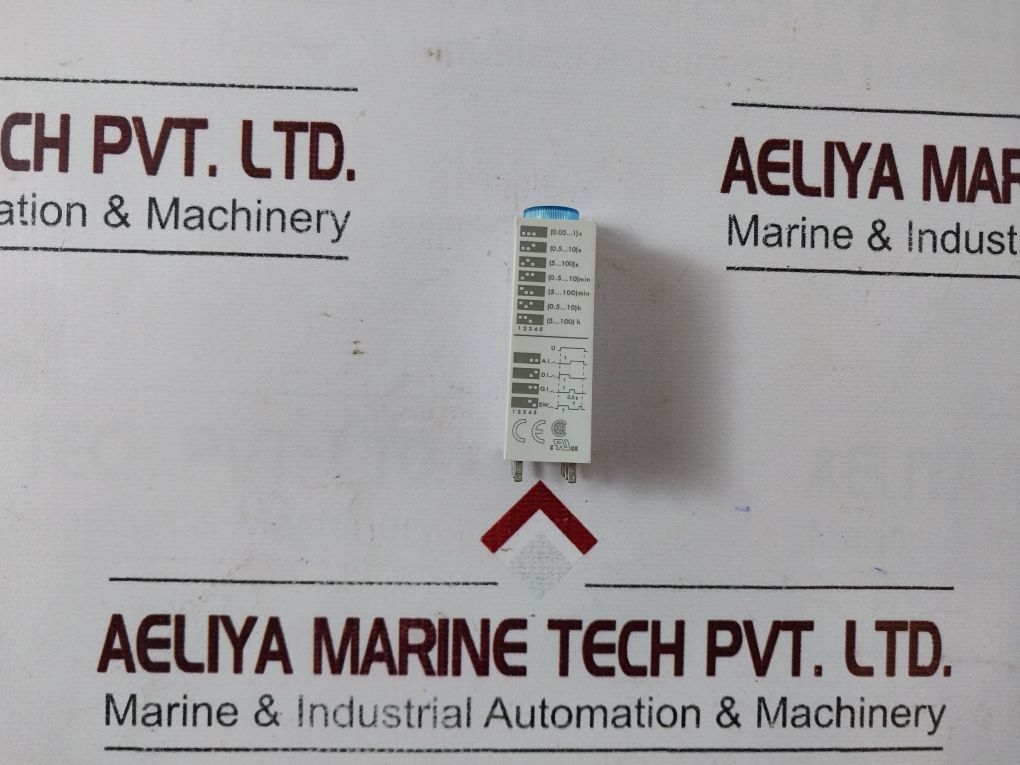 Finder 85.02.8.240.0000 Timer