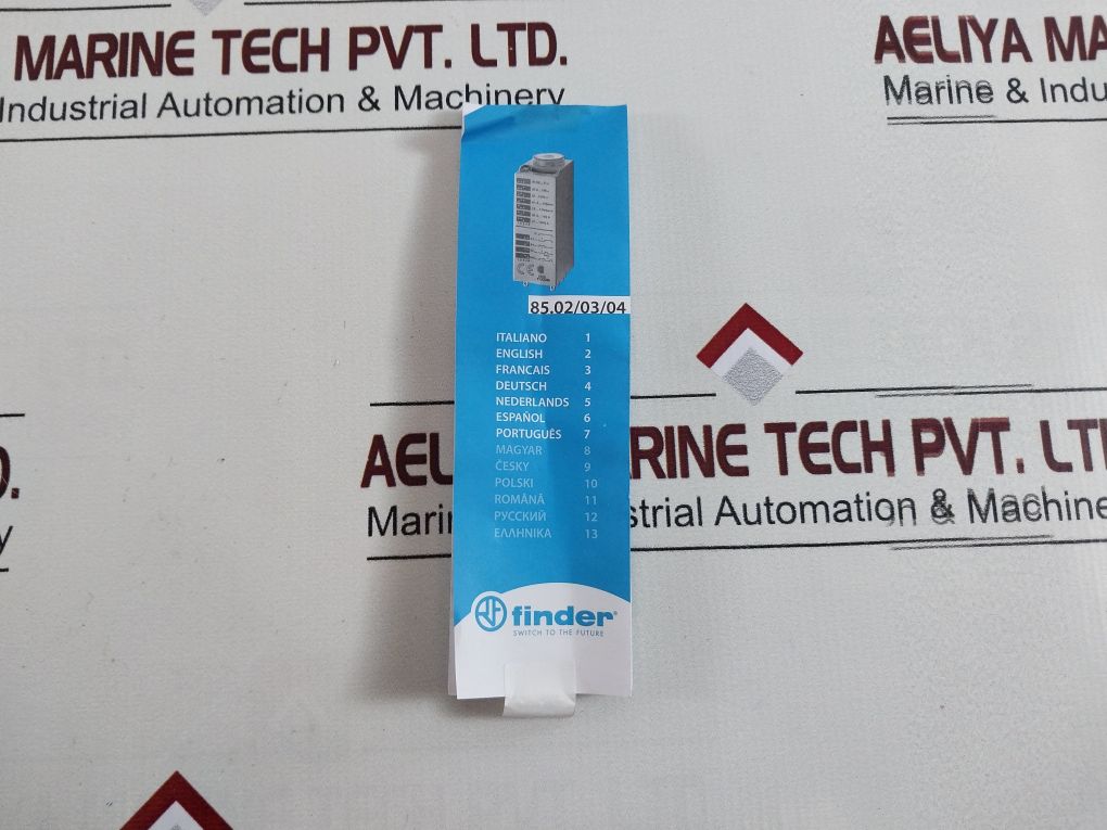 Finder 85.04.8.240.0000 Miniature Plug-in Timer