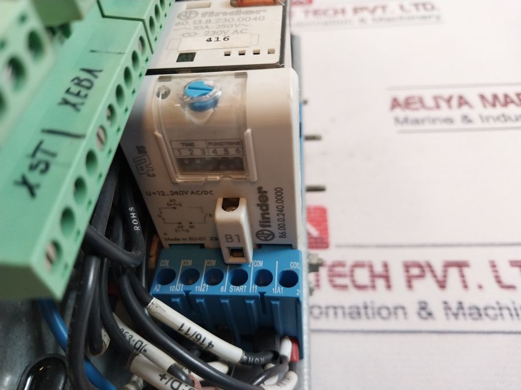 Finder 86.00.0.240.0000