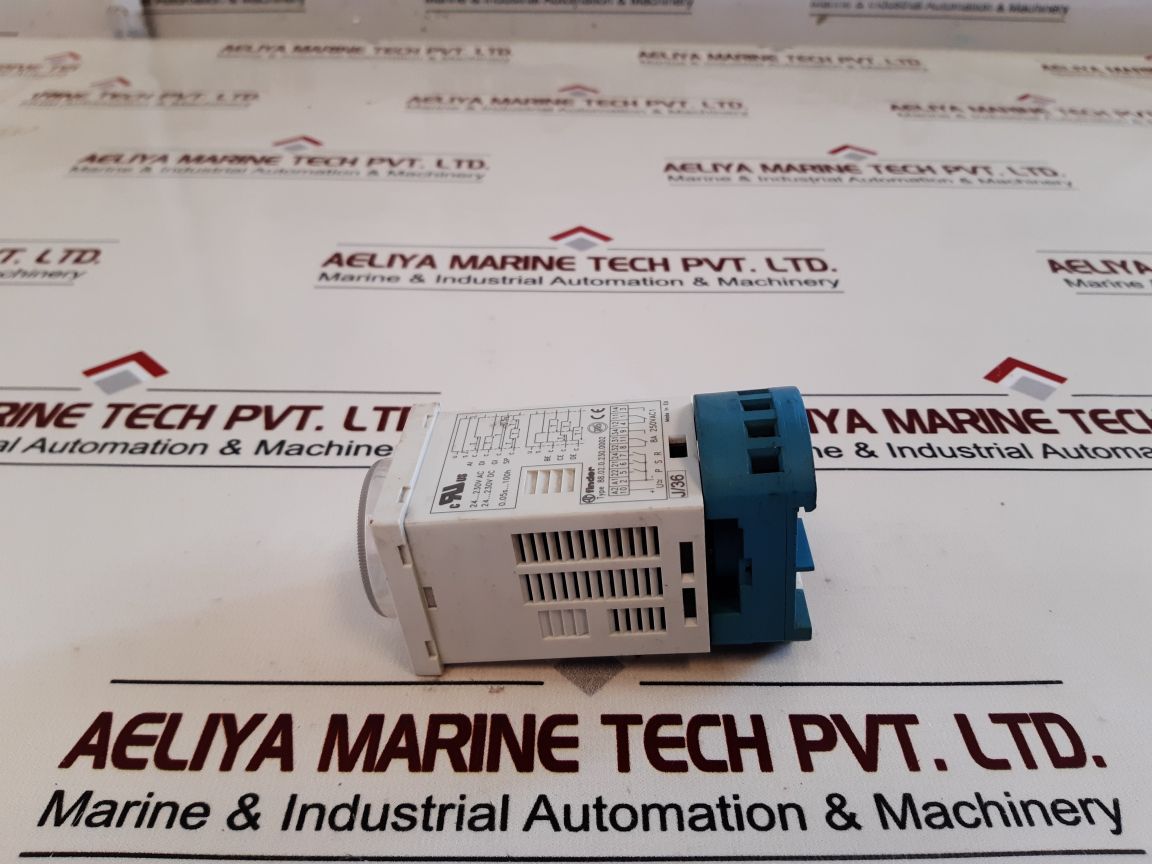 Finder 88.02.0.230.0002 Plug In Timer