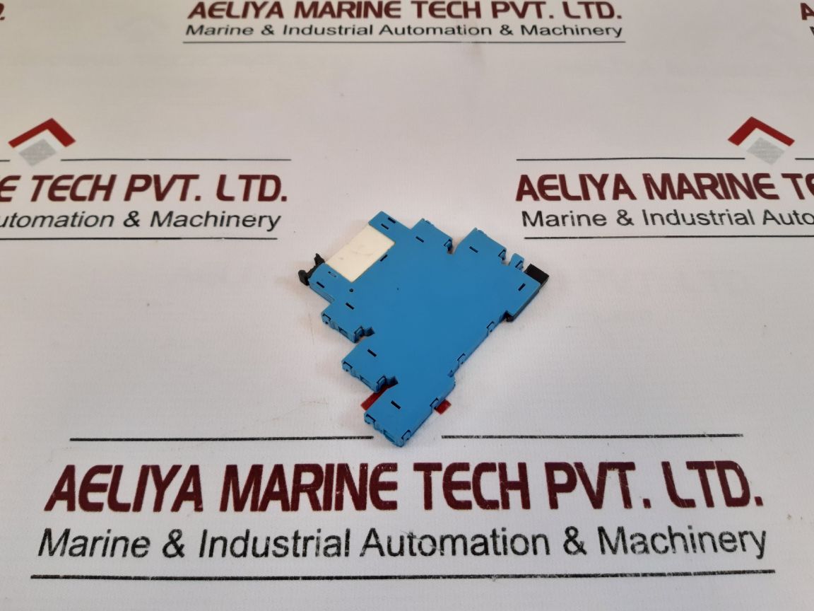 Lot Of 8X Finder 93.01.7.024 Power Relay 