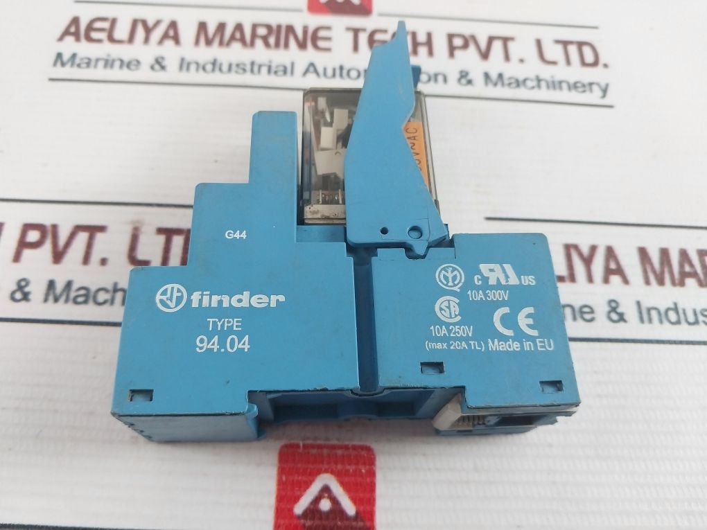 Finder 94.04 Relay Socket Coil 55.34 5A - 250V