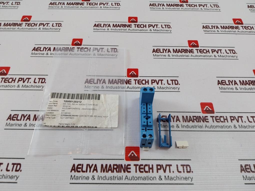 Finder 95.05 Relay Socket 10000125212, 10A 300V