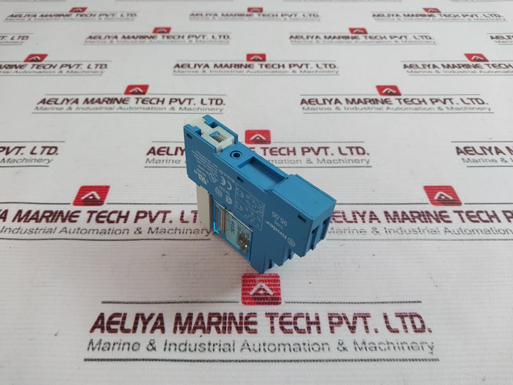 Finder 95.05 Relay Socket 44.52