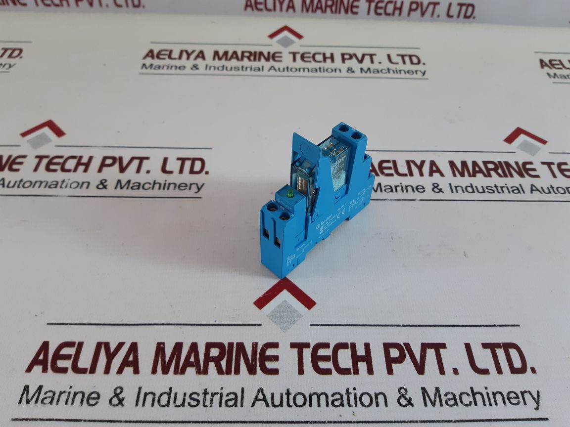 Finder 95.95.1 + 40.52 Relay Base