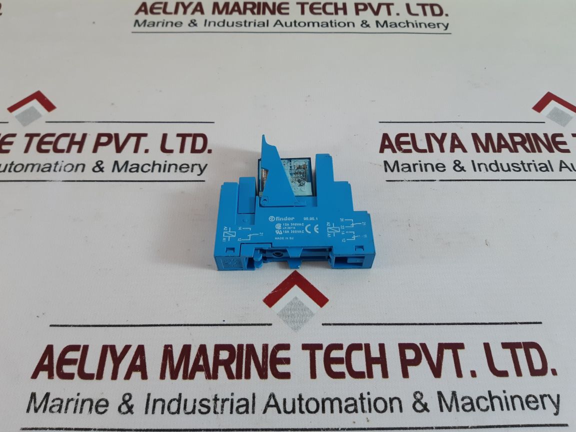 Finder 95.95.1 + 40.52 Relay Base