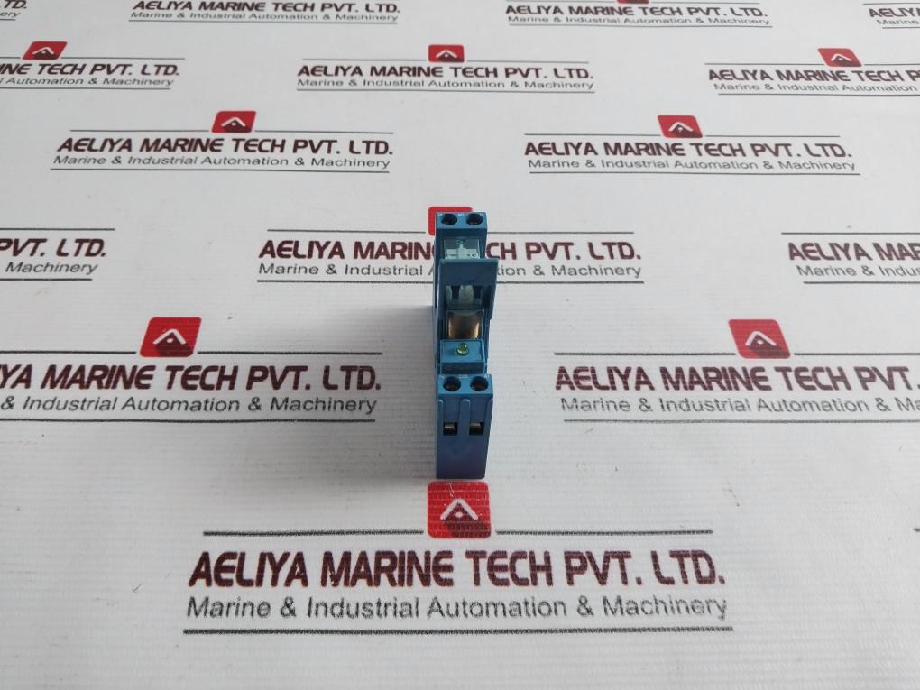 Finder 95.95.1 Relay Socket With Base 44.52