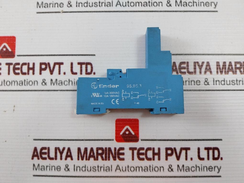 Finder 95.95.3 Relay Socket 300Vac