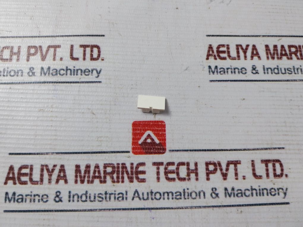 Finder Type 95.05 Relay With Socket 16A 250V