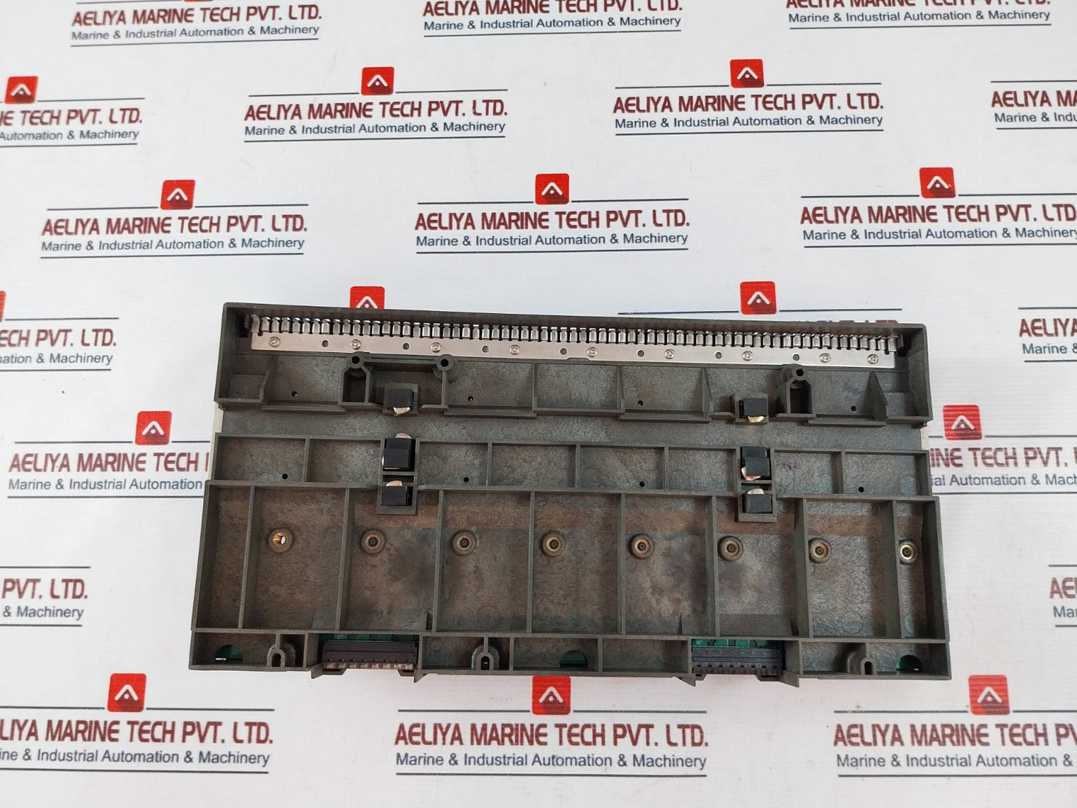 Fisher-rosemount Kj4001X1-be1 8-wide Car W/Shield Field Circuit Power 8A 12.6Vdc