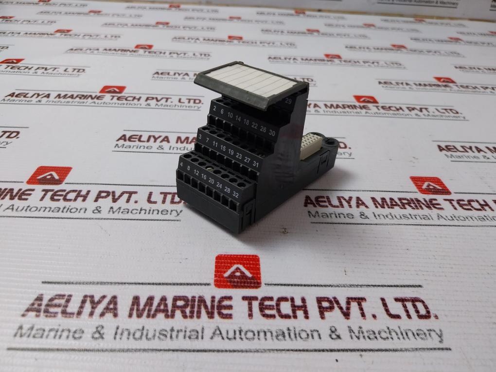 Fisher-rosemount Kj4001X1-cj1 32-channel Terminal Block 12P1902X032
