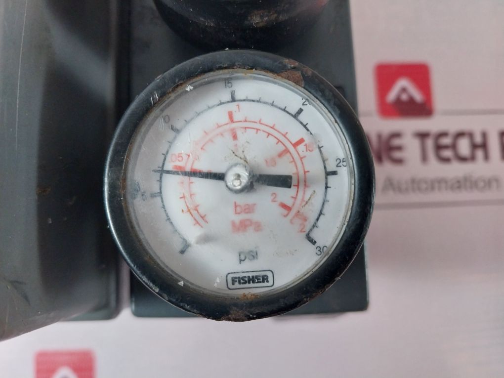 Fisher Pneumatic Valve Positioner 0-2 Bar 0-30 Psi