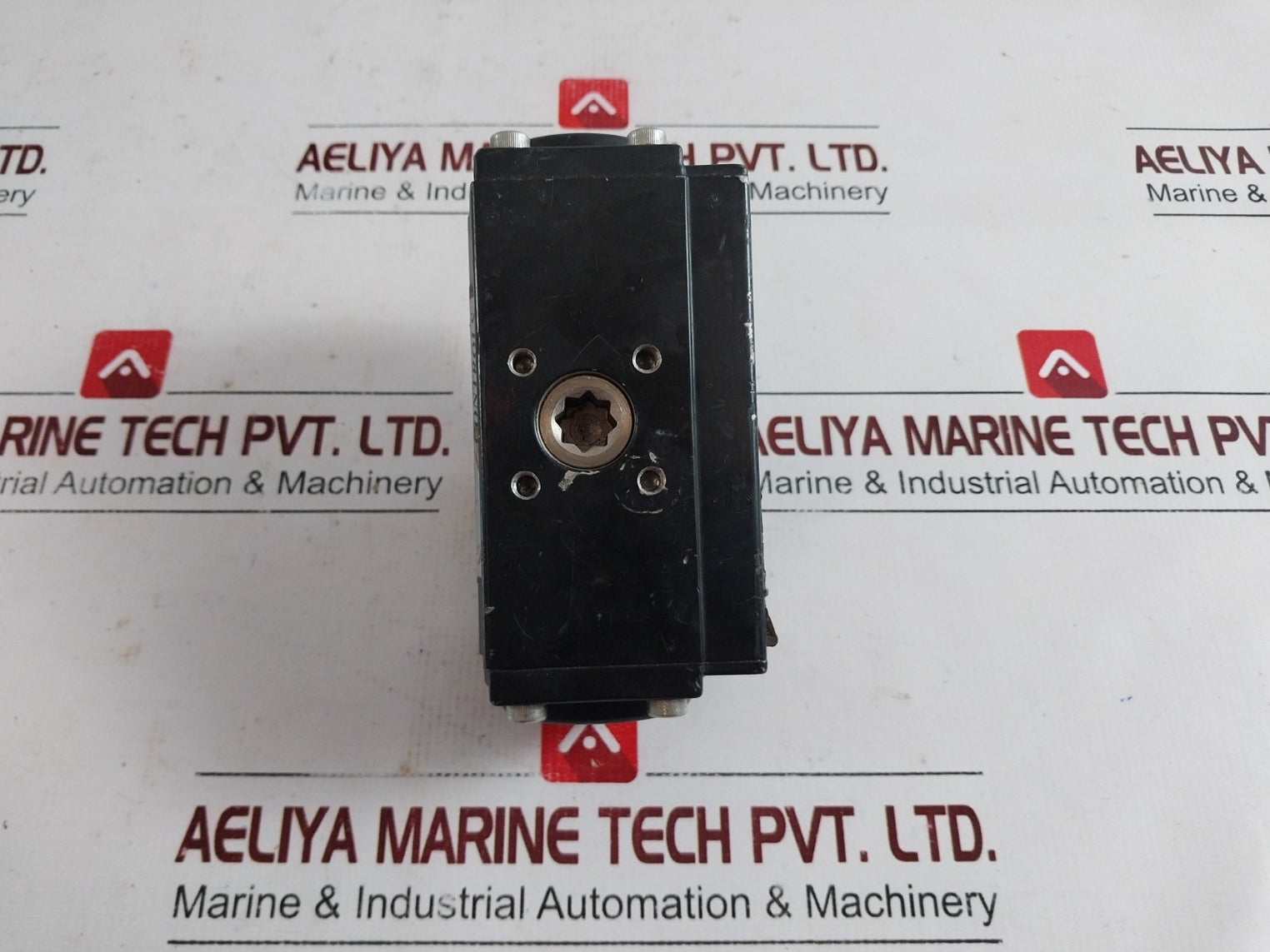 Flow Line Controls Mdl. 20 Doulble Acting Actuator Valve Size: 0075