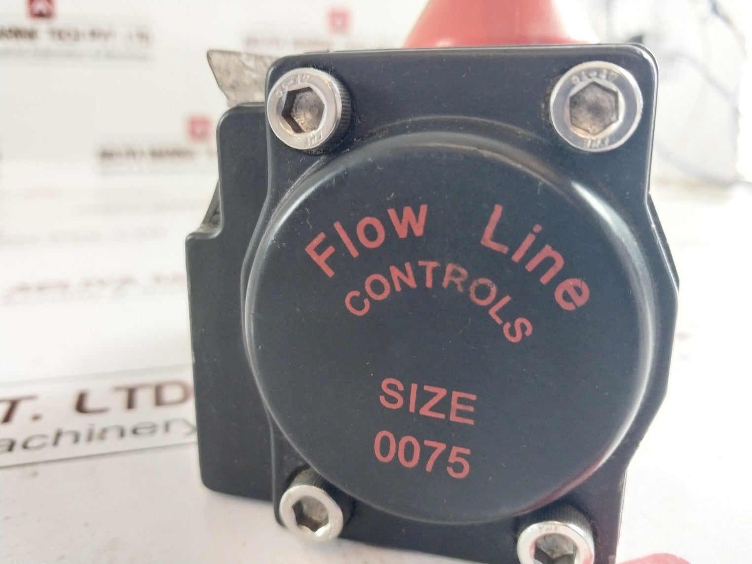 Flow Line Controls Mdl. 20 Doulble Acting Actuator Valve Size: 0075