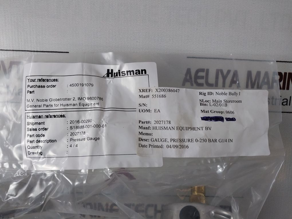 Fluiconnecto En 837 Kl. 1.6 Pressure Gauge 0-250 Bar & 0-3500 Psi
