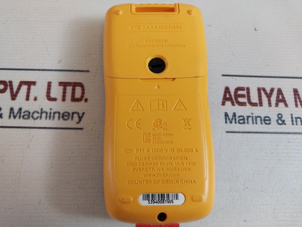 Fluke 106 Digital Multimeter 10A