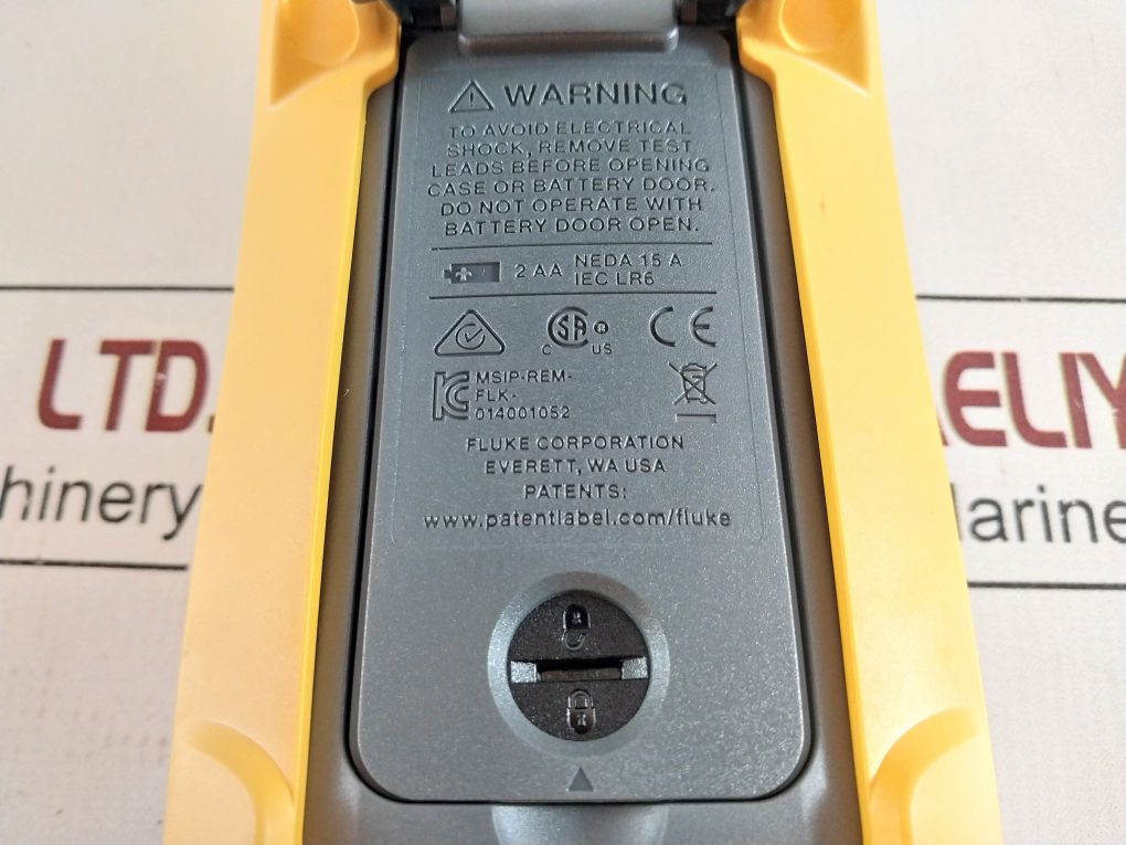 Fluke 15B+ Digital Multimeter