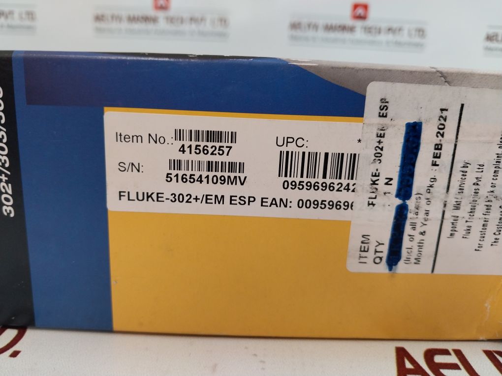 Fluke 302+ Digital Clamp Meter