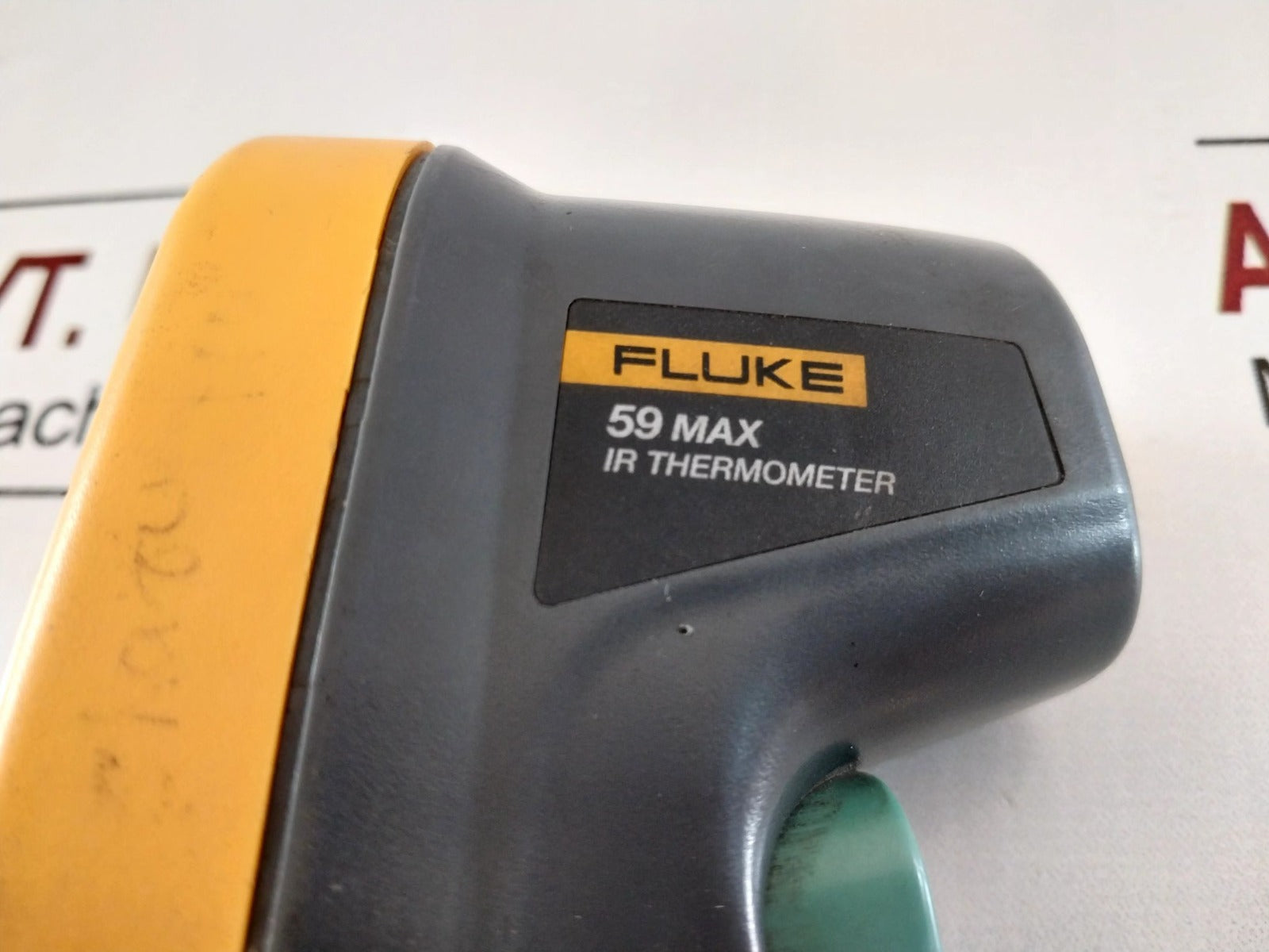 Fluke 59 Max Ir Thermometer